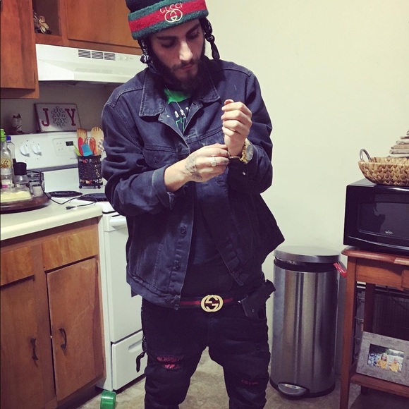 Meet your Posher, ZEE - Picture 3 of 4